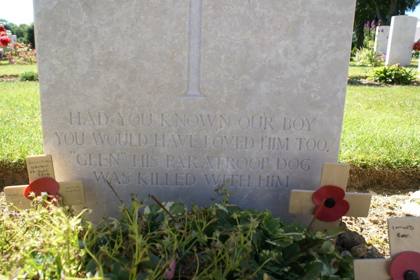 Inscription on the gravestone of Private Emile Corteil