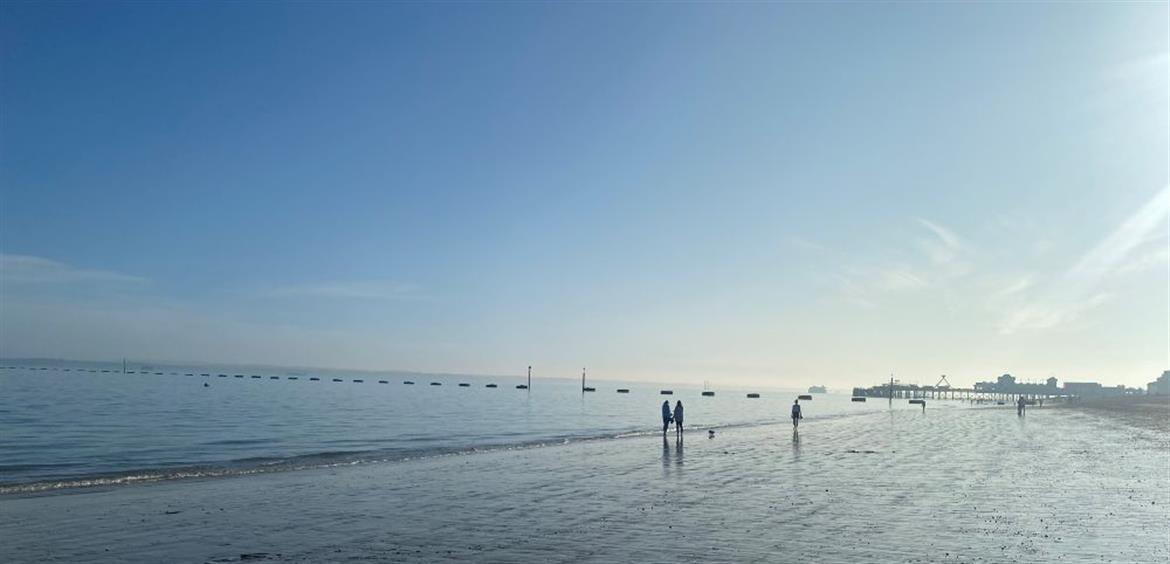 Serviced Apartments and Holiday rentals, Portsmouth Home from Home