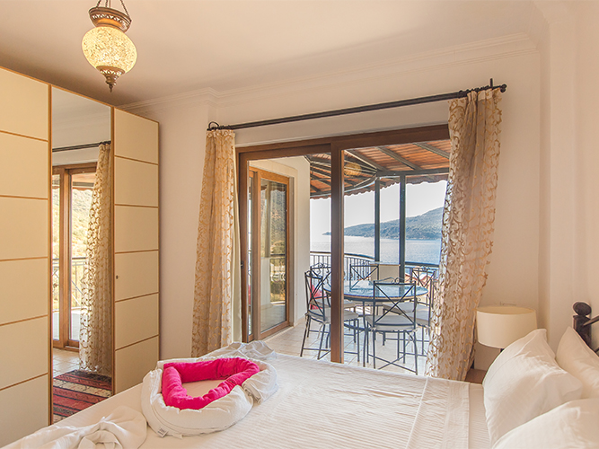 Master Bedroom with Balcony & Sea Views