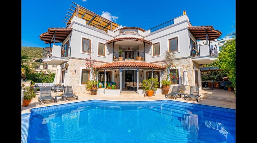 Villa Kismet View From Pool