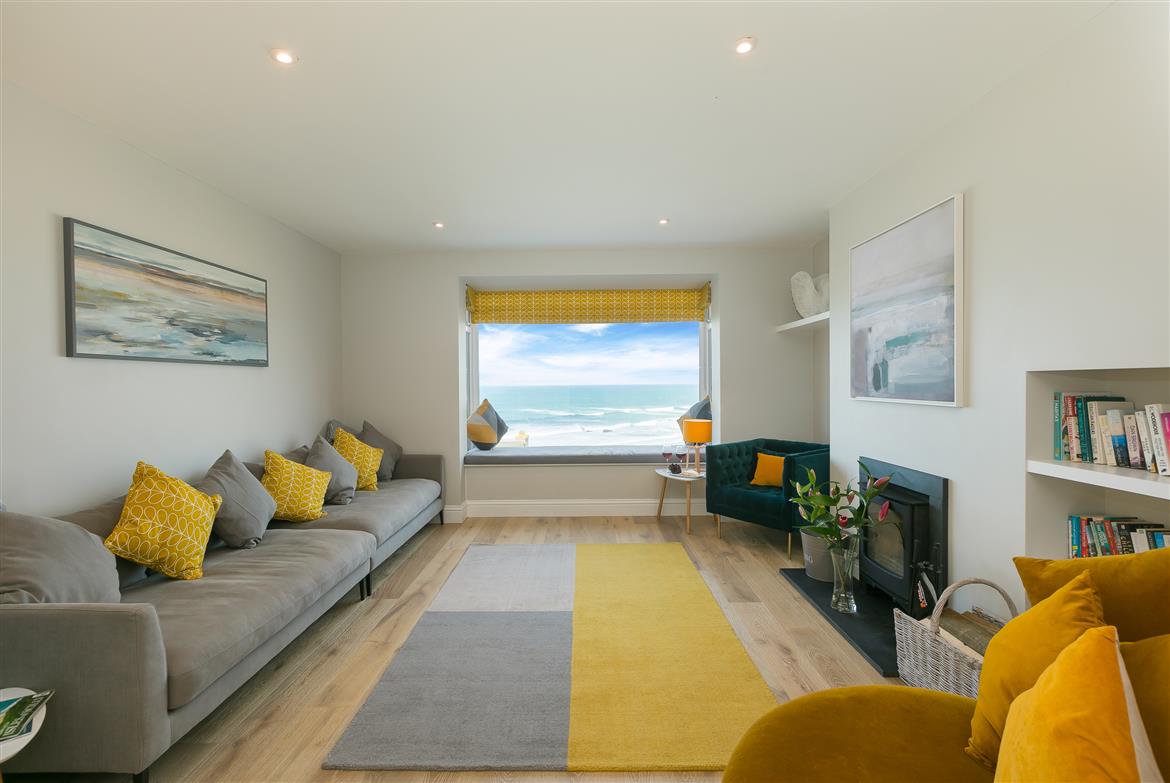 Luxury St Ives self Catering Holiday Lets for all the Family with Sea Views and garden