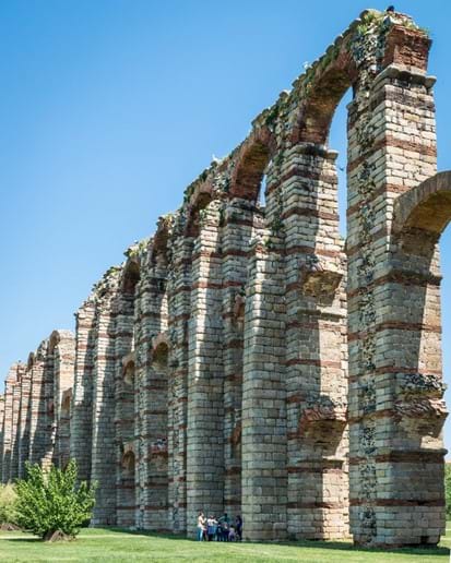 Aqueduct in Mérida (J.Corner)