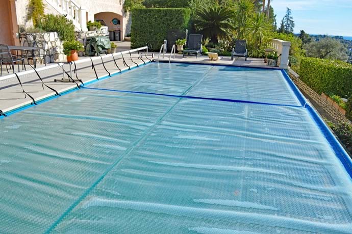 November 2019 - Pool Warmers for Winter Swimming!  Covers are pulled over the Pool overnight, enabling a blissful warm temperature by day of 28°C - 30°C from November to March each year.