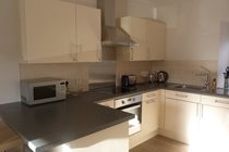 Fully equipped kitchen with integrated appliances