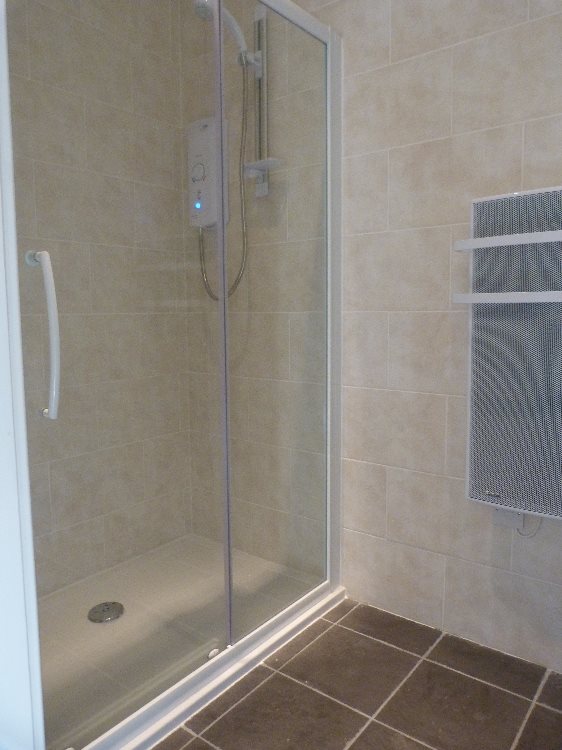 Large shower room