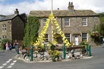 Kettlewell Maypole