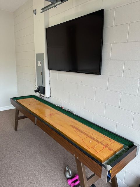 Shuffle board table - full size 