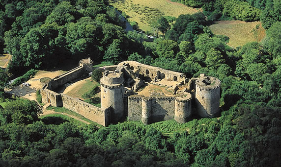 TONQUEDEC Castle - south of Lannion - Brittany, France