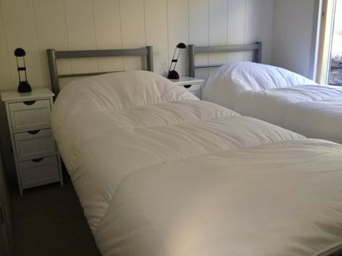 Guest Bedroom (can be double bed)
