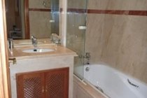 One of the 2 bathrooms