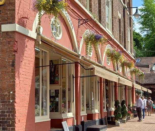 IRONBRIDGE SQUARE SHOPS