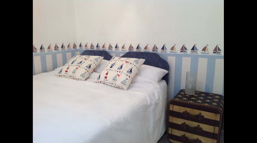 Twin room which can also be a king as shown