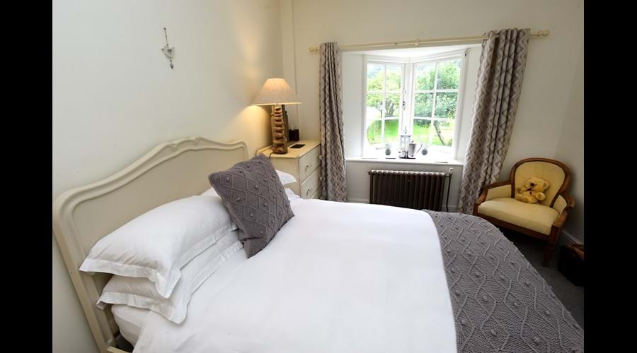 Jacqui Bedroom
