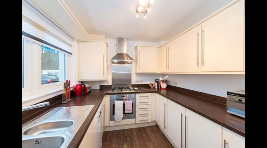 Modern and well equipped kitchen