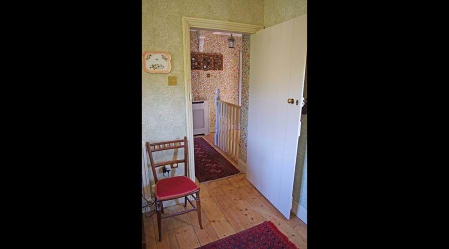 Albion Cottage single bedroom and landing