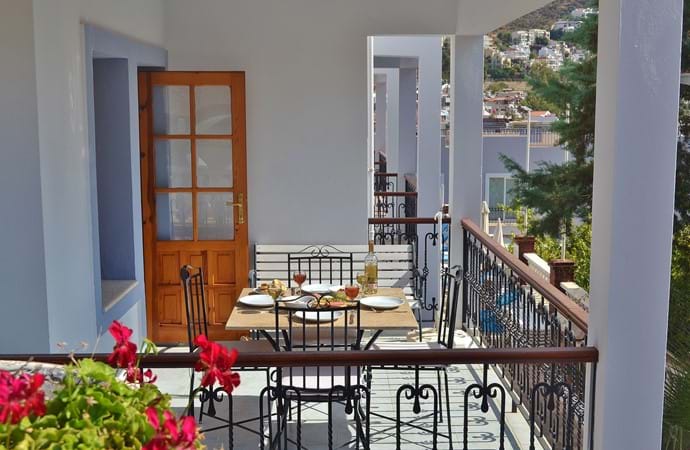 ...and has a large balcony suitable for alfresco dining...