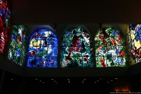 Vitraux de Chagall à l