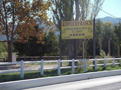 Paardrijden lokaal beschikbaar, bijvoorbeeld bij Argeles en Sorede