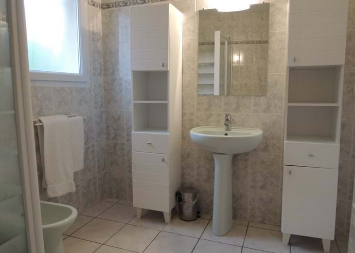In the spacious en-suite shower room - Modern plumbing throughout!