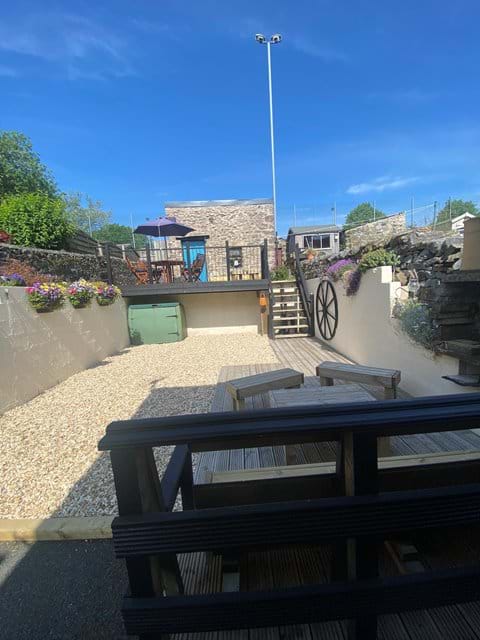 Choice of two sunny outside areas, raised mezzanine or barbecue area
