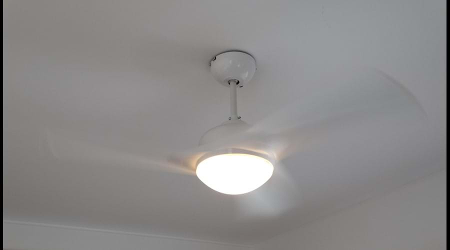Remote controlled ceiling fan and air conditioning in all bedrooms