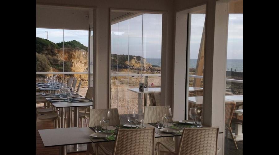 Laurenco beach bar restaurant