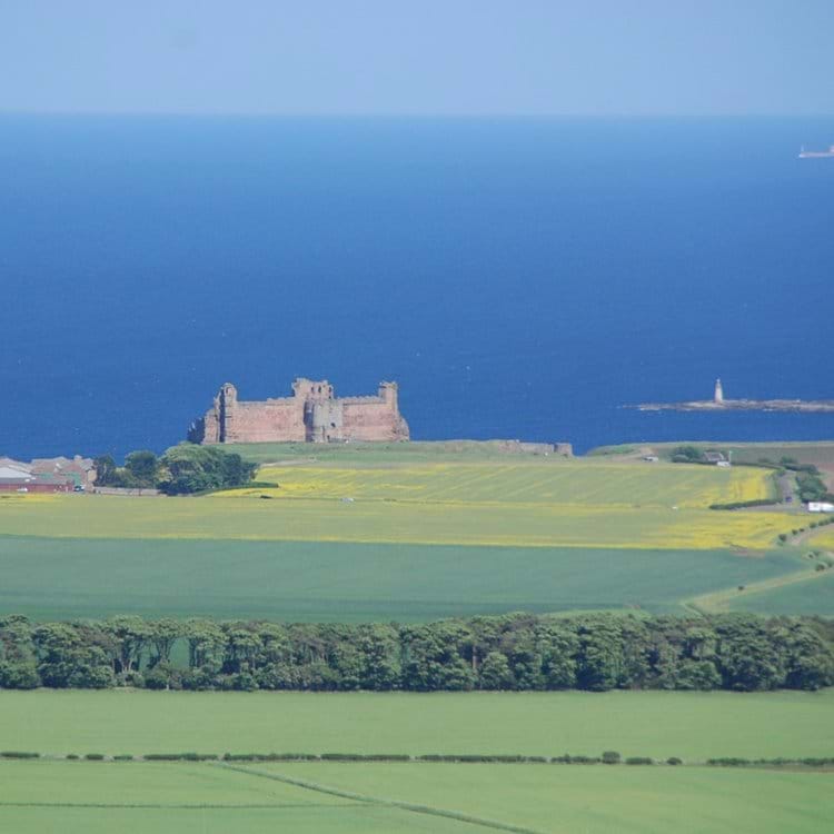 Tantallon Castle from the Law