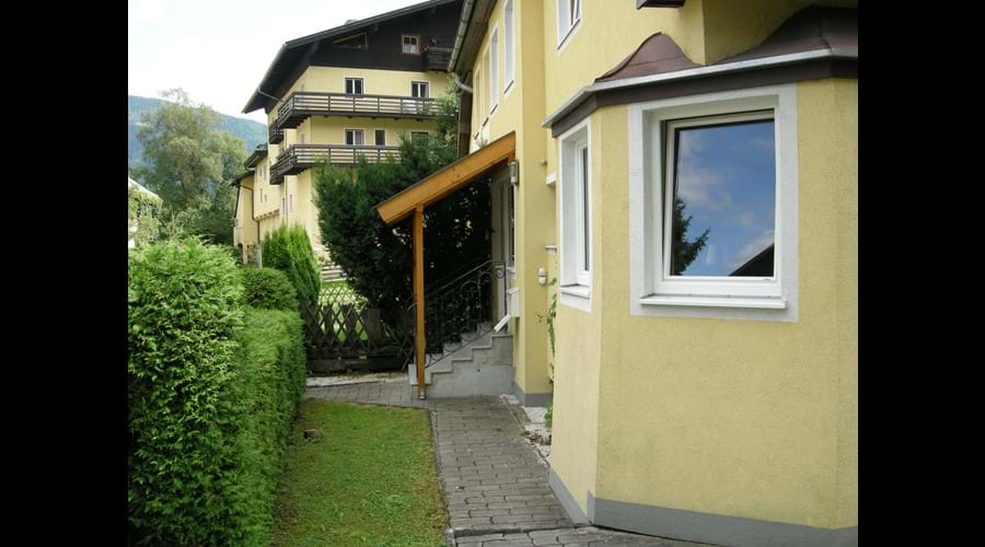 Front garden with steps up to hall door