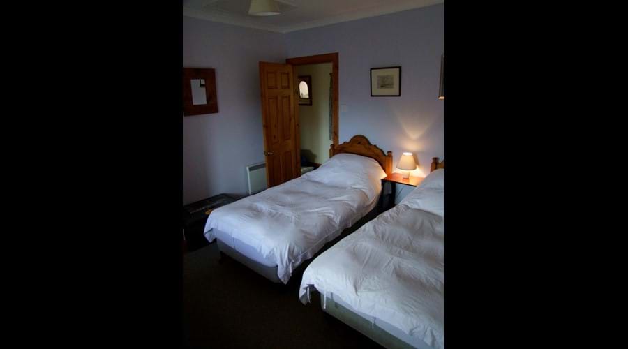 Twin Room 2