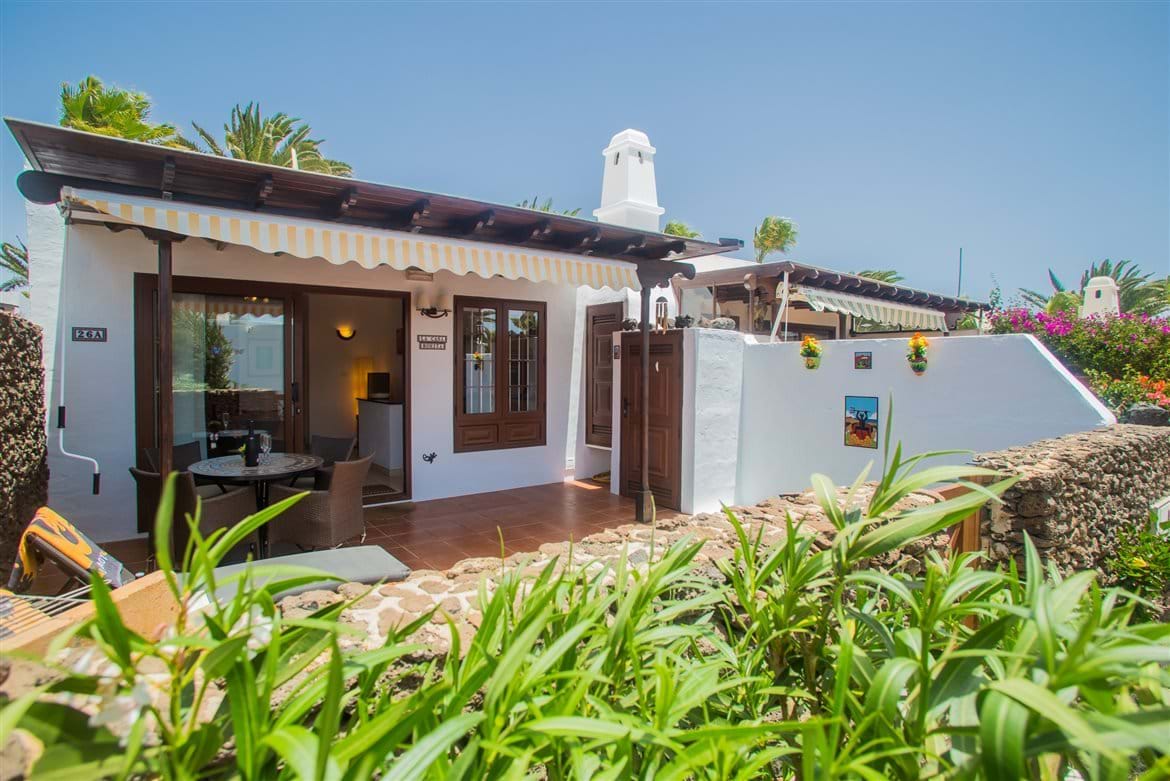 Download Casas Del Sol Holiday Villa Rental Playa Blanca Lanzarote La Free HD Get Wallpaper Casas Del Sol Holiday Villa Rental Playa Blanca Lanzarote La For iPhone