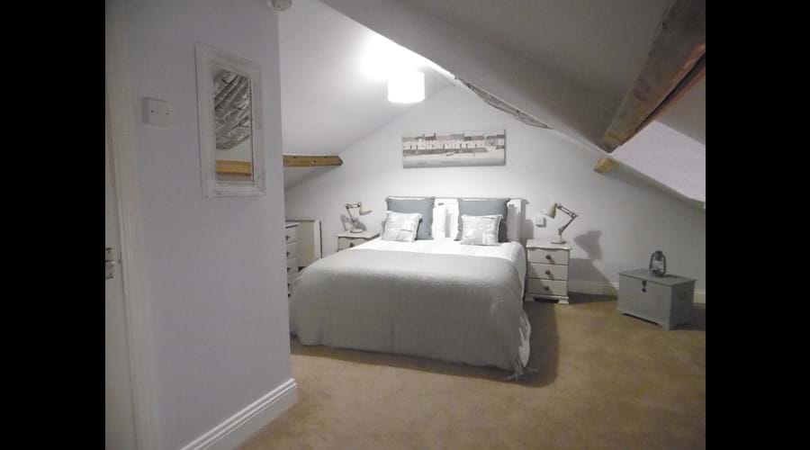 Restful master bedroom...
