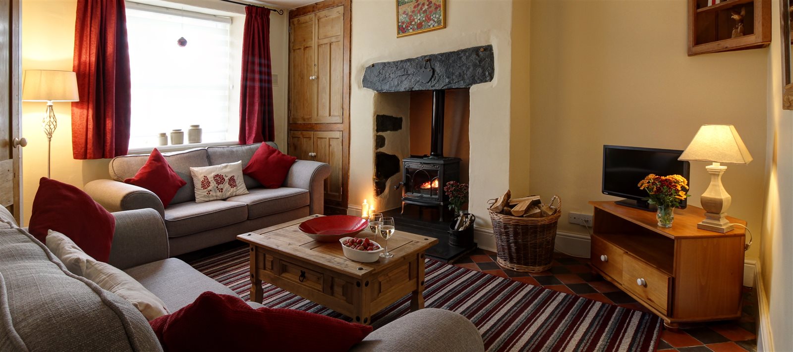 3 Bedroom Holiday Rental In Tafarn Y Fedw On The Edge Of Snowdonia