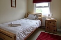 Single bedroom - full size single bed