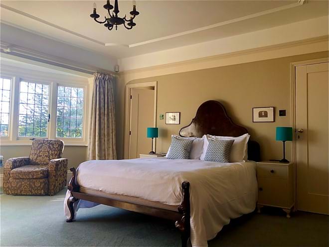 Room 1 – with kingsize bed and ensuite