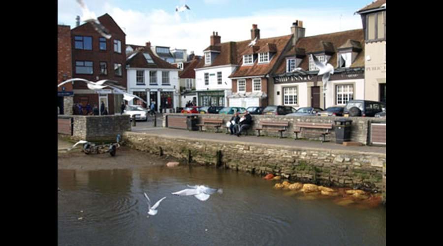 Ice cream on the Quay, boat trips on the Solent run from here too. Visit the Fish Inn overlooking the water.