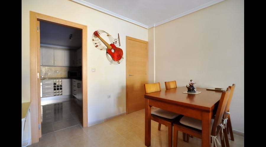 Dining area with extendable table