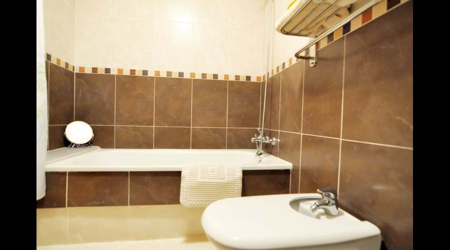 Family bathroom inc bath, shower and bidet