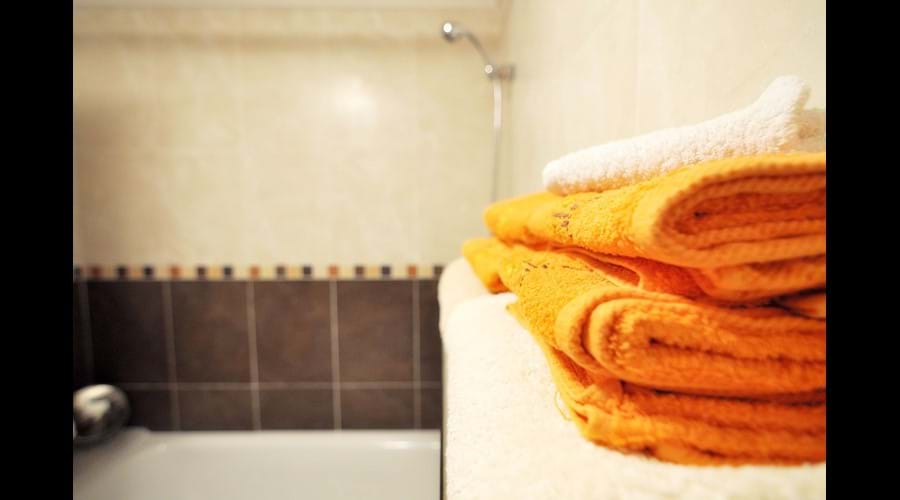 All towels and linen freely provided (including beach towels, coolbox etc)