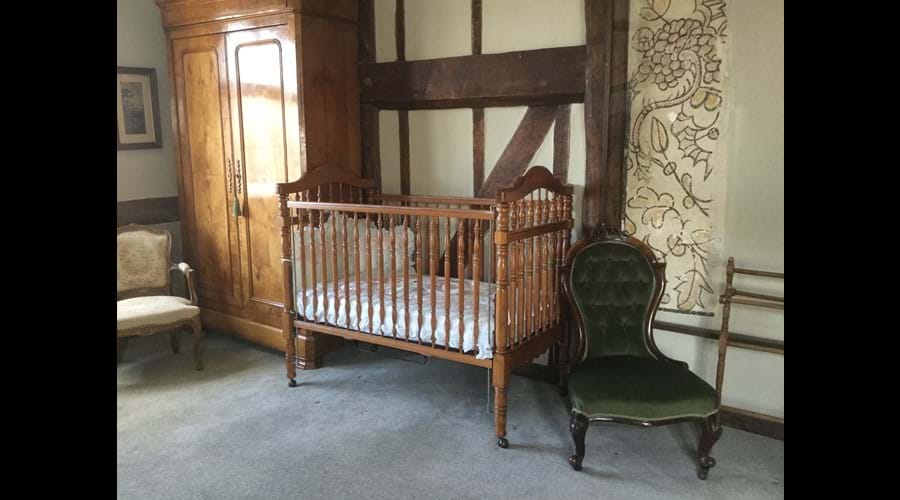 Cot again with side up
