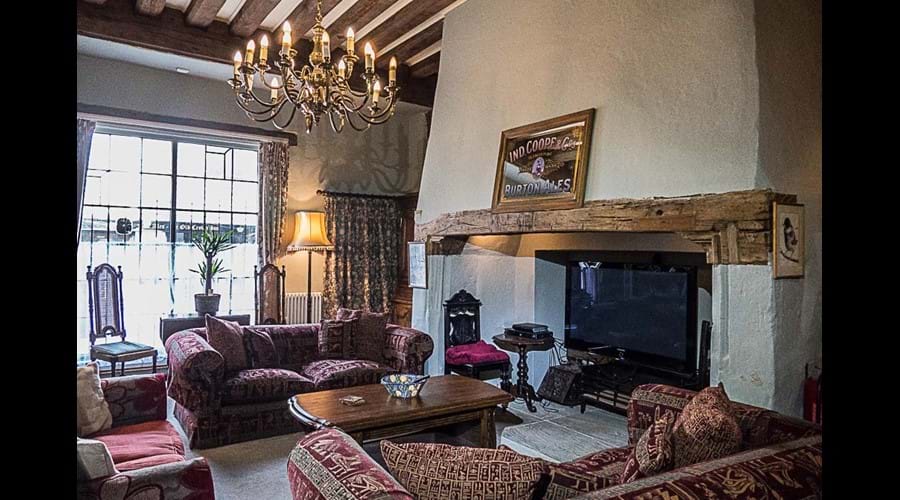 Lounge with chandelier