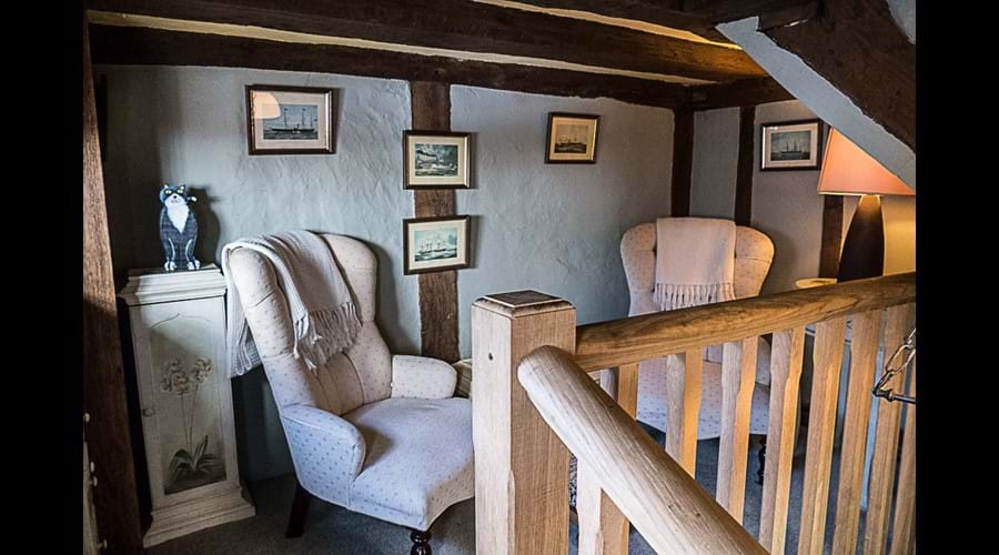 Small hideaway for small people