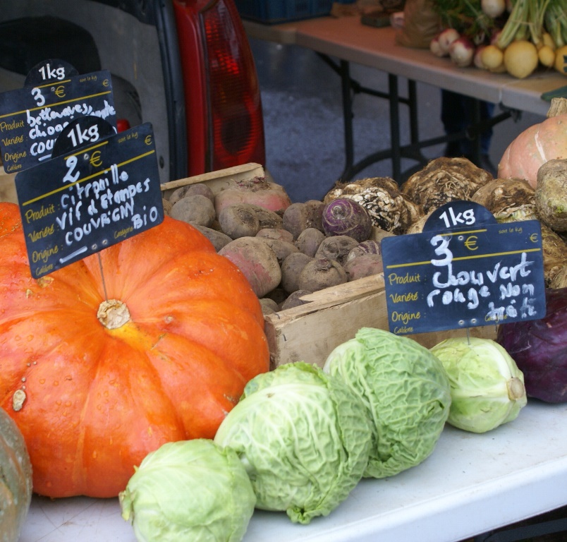 Organic market stall, Normandie - Marché bio, Normandie