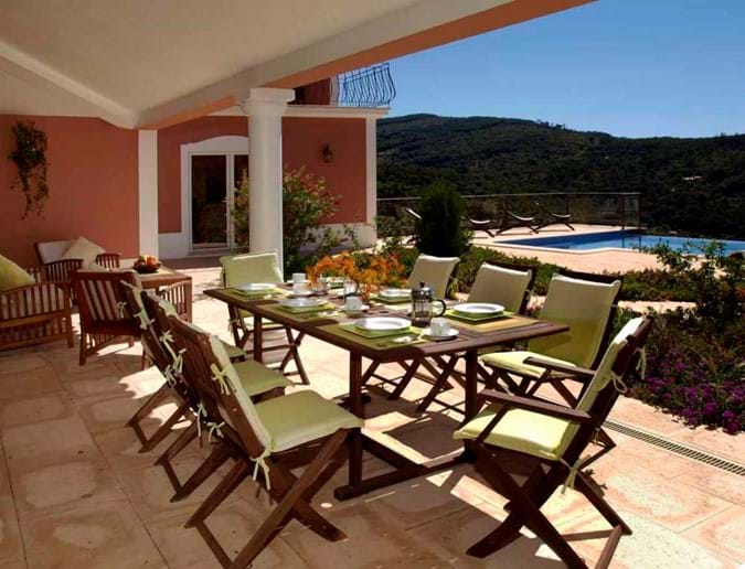 Exclusive villa rental in Algarve, villas with pool for rent in Portugal