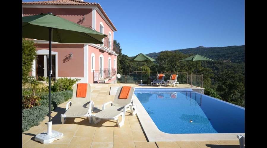 Rent a villa in Algarve Portugal, self catering accommodation in Portugal