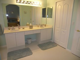 Large En Suite with twin bowl vanity