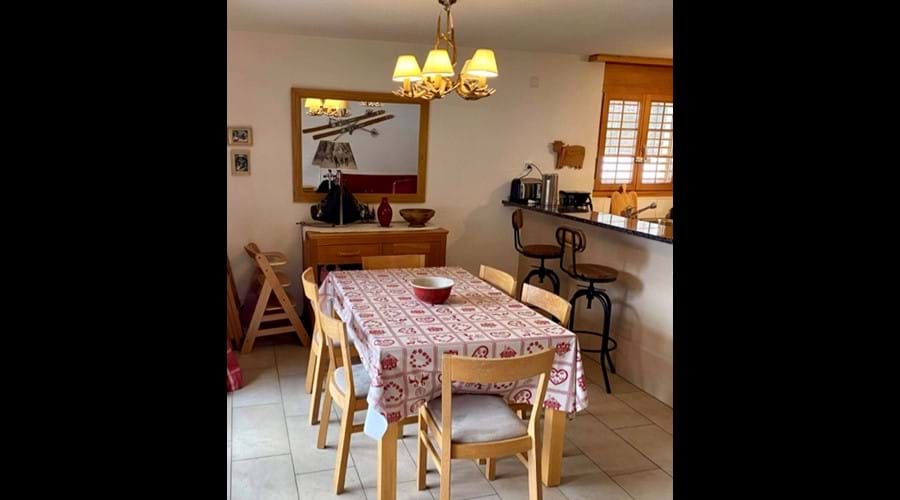 Comfortable dining