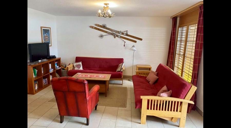 Relax & make yourself at home!
