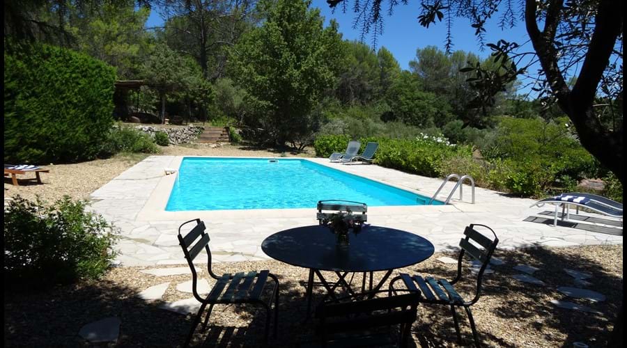 Dining in the shade over looking the pool