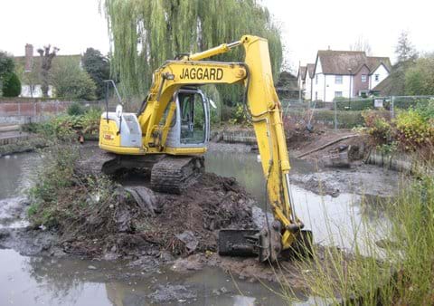 Refurbishment of the Town Pond 2014