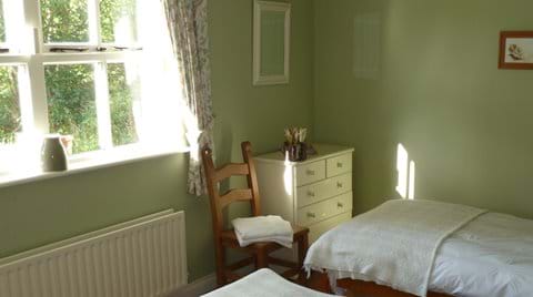 Beautiful Bedrooms - The Green Room (Twin)